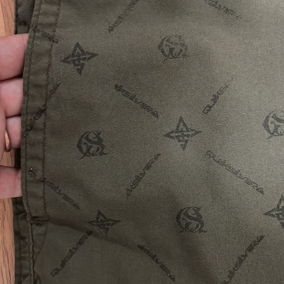 Quicksilver Army Green Shorts Sz 31 - Picture 3 of 6